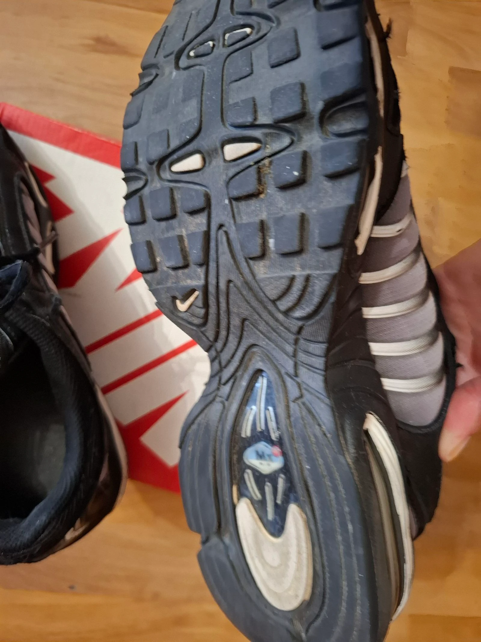 Nike Air Max Tailwind 4 – photo 9